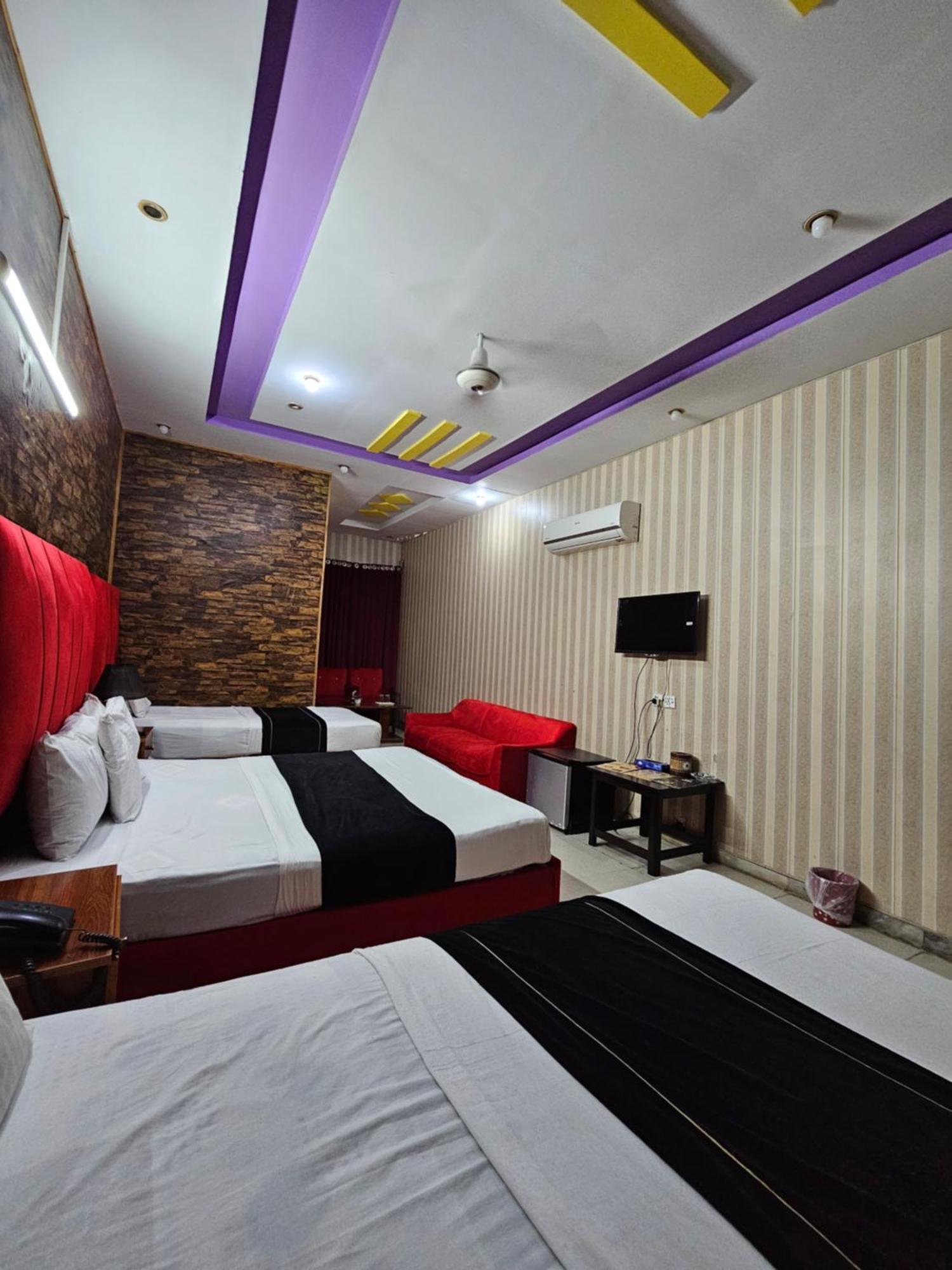 Hotel Tulip Inn, Gulberg Lahore Kamer foto